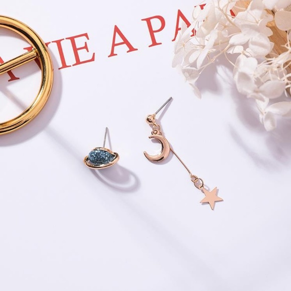 ❤️️NEW MOONLIGHT Planet Star Handmade Earrings 13 - Picture 2 of 2